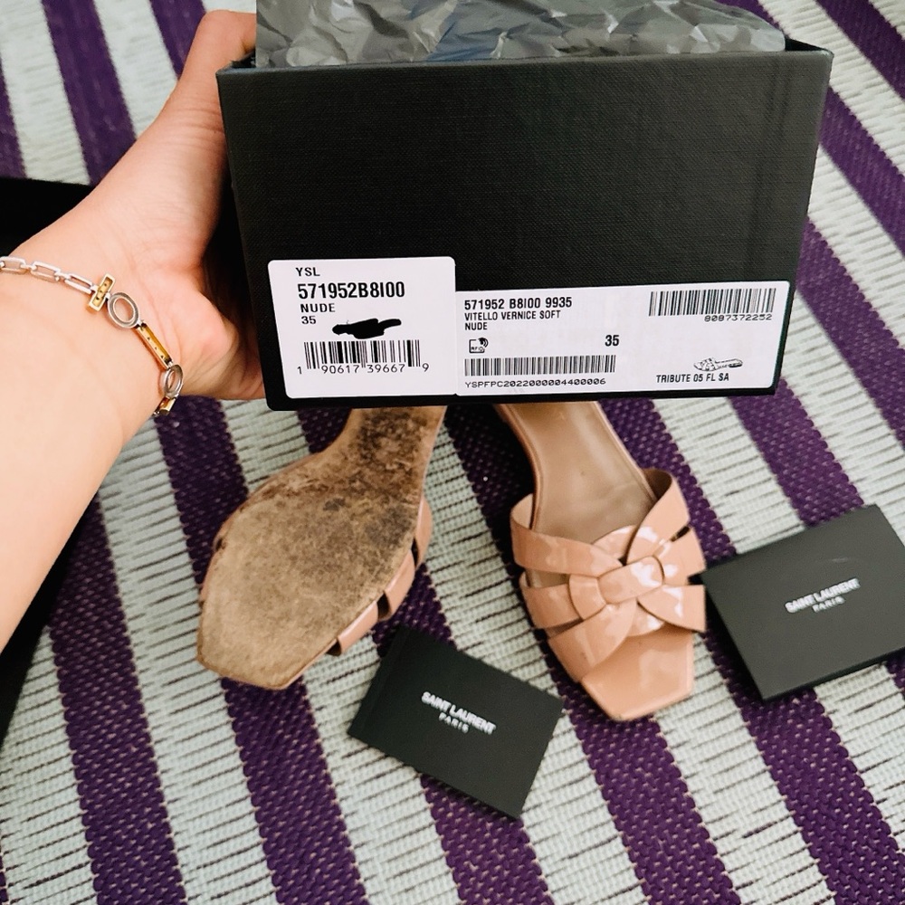 SAINT LAURENT PARIS Vitelli Vernice Soft NUDE size 35